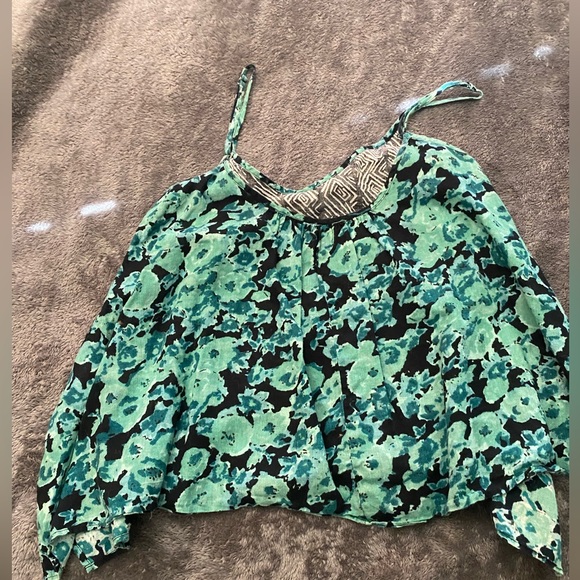 Excellent condition 🐚 - Picture 2 of 3